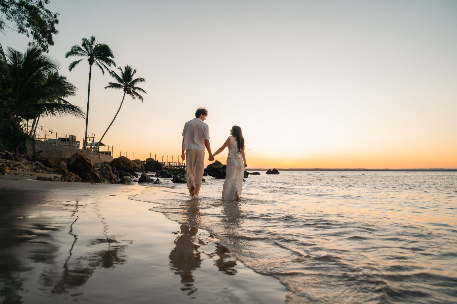 Pedido de casamento fotografado ao pôr do sol em Morro de São Paulo